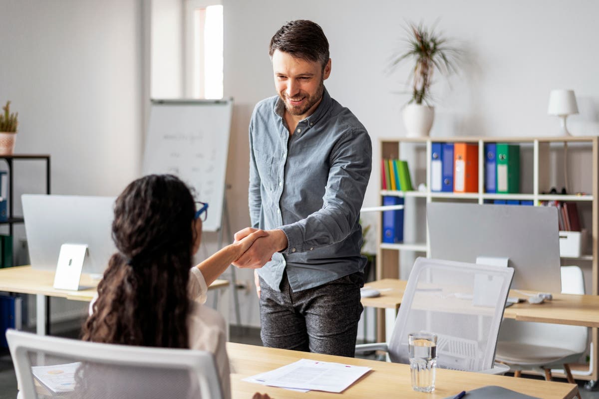 Solicitação de documentos e exames